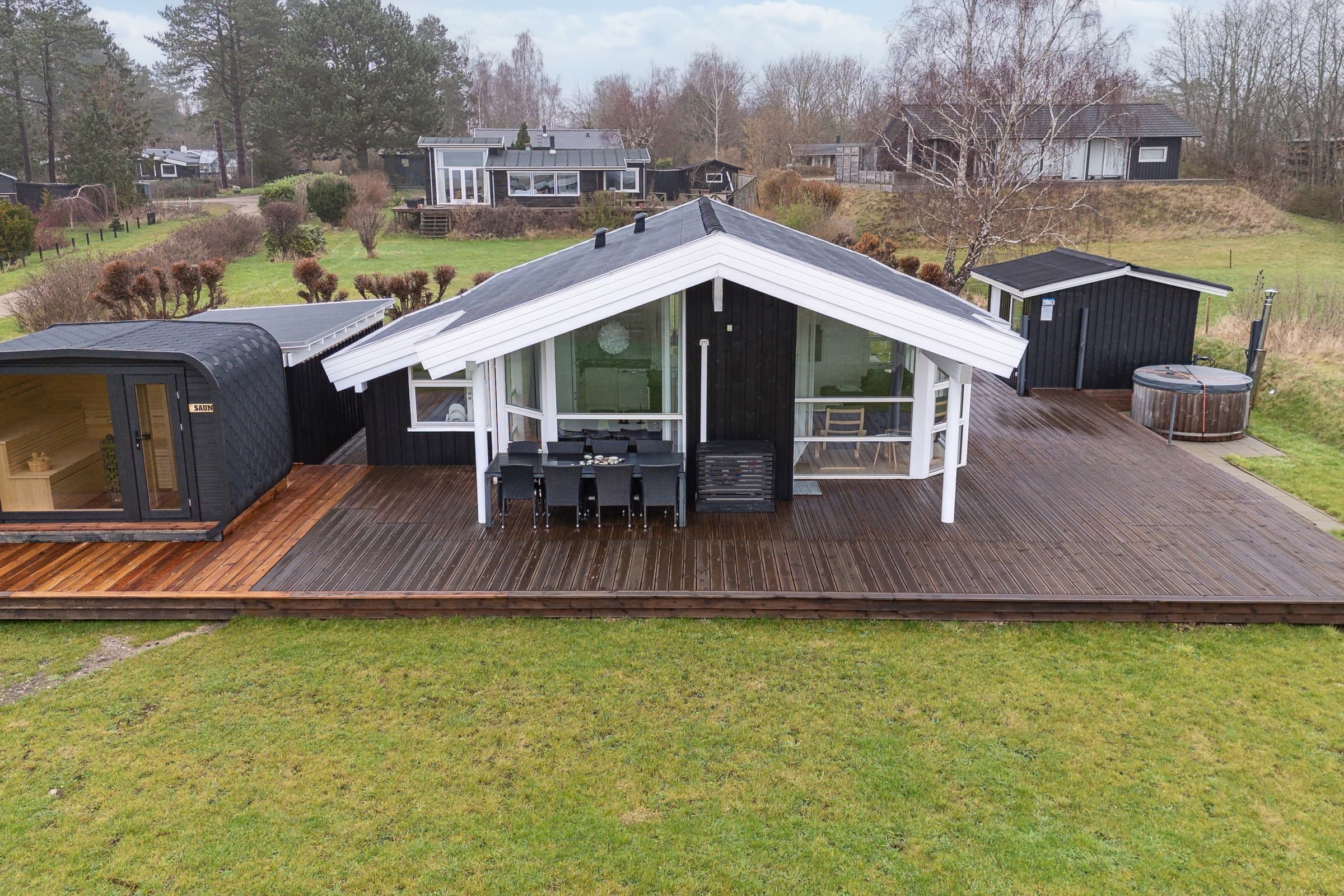 Hyggeligt sommerhus på Orø - billede 1
