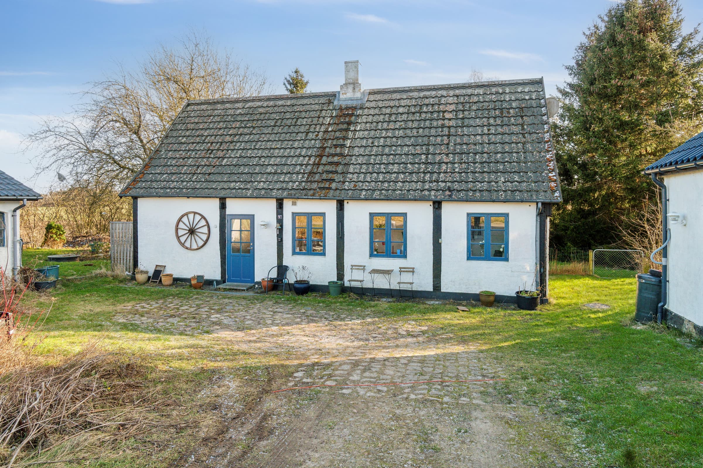 Dejligt sommerhus nær Gudhjem - billede 1