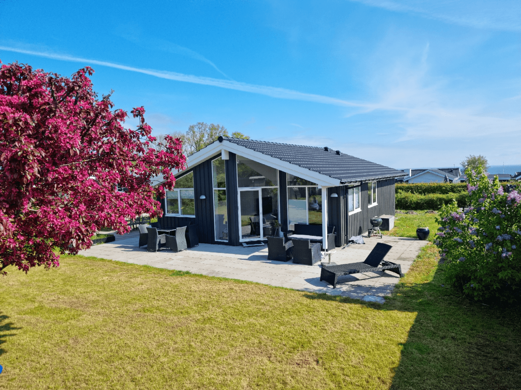 Hyggeligt sommerhus nær vandet - billede 1