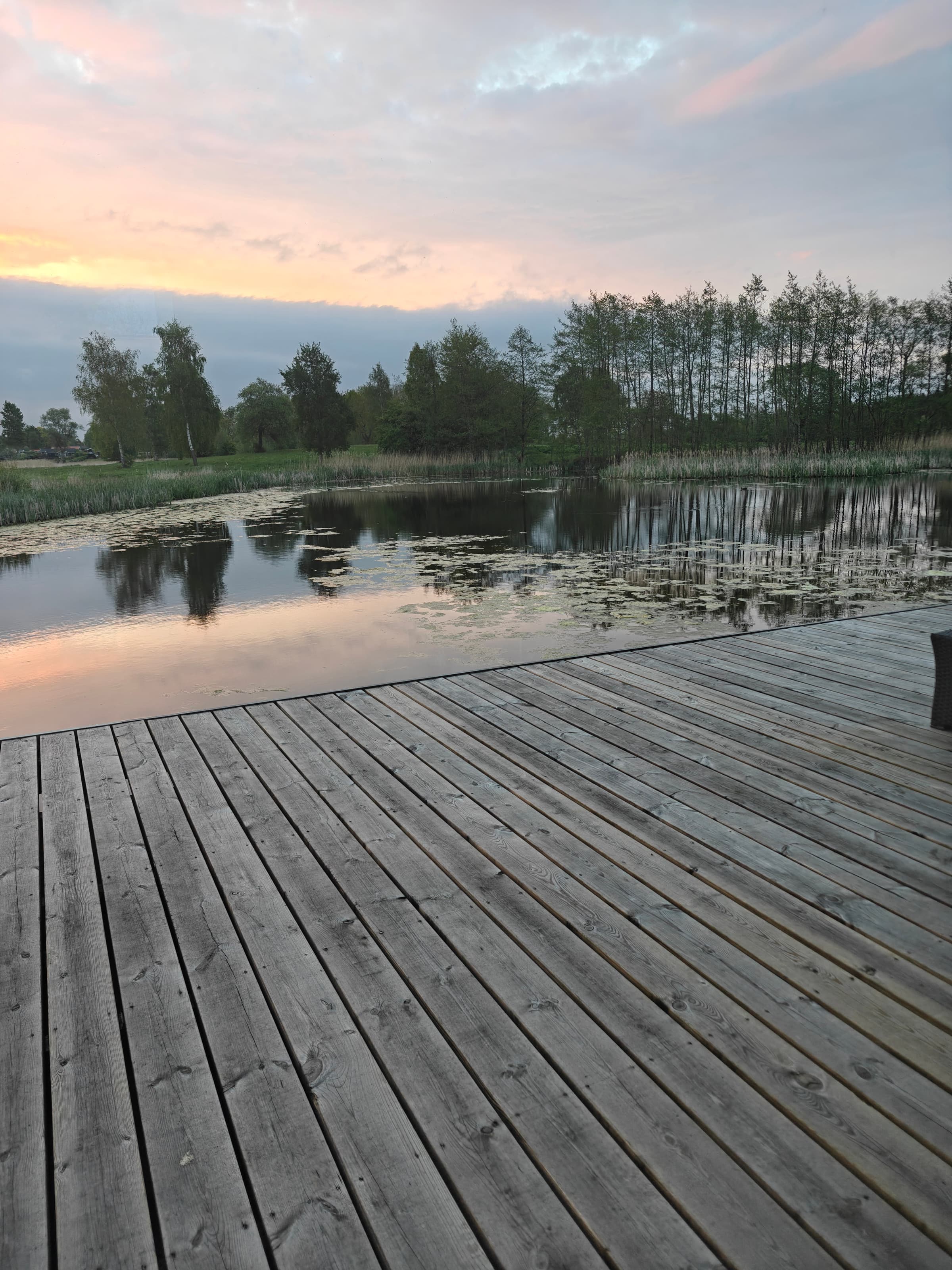 Naturskøn perle og lækkert sommerhus med hems - billede 1