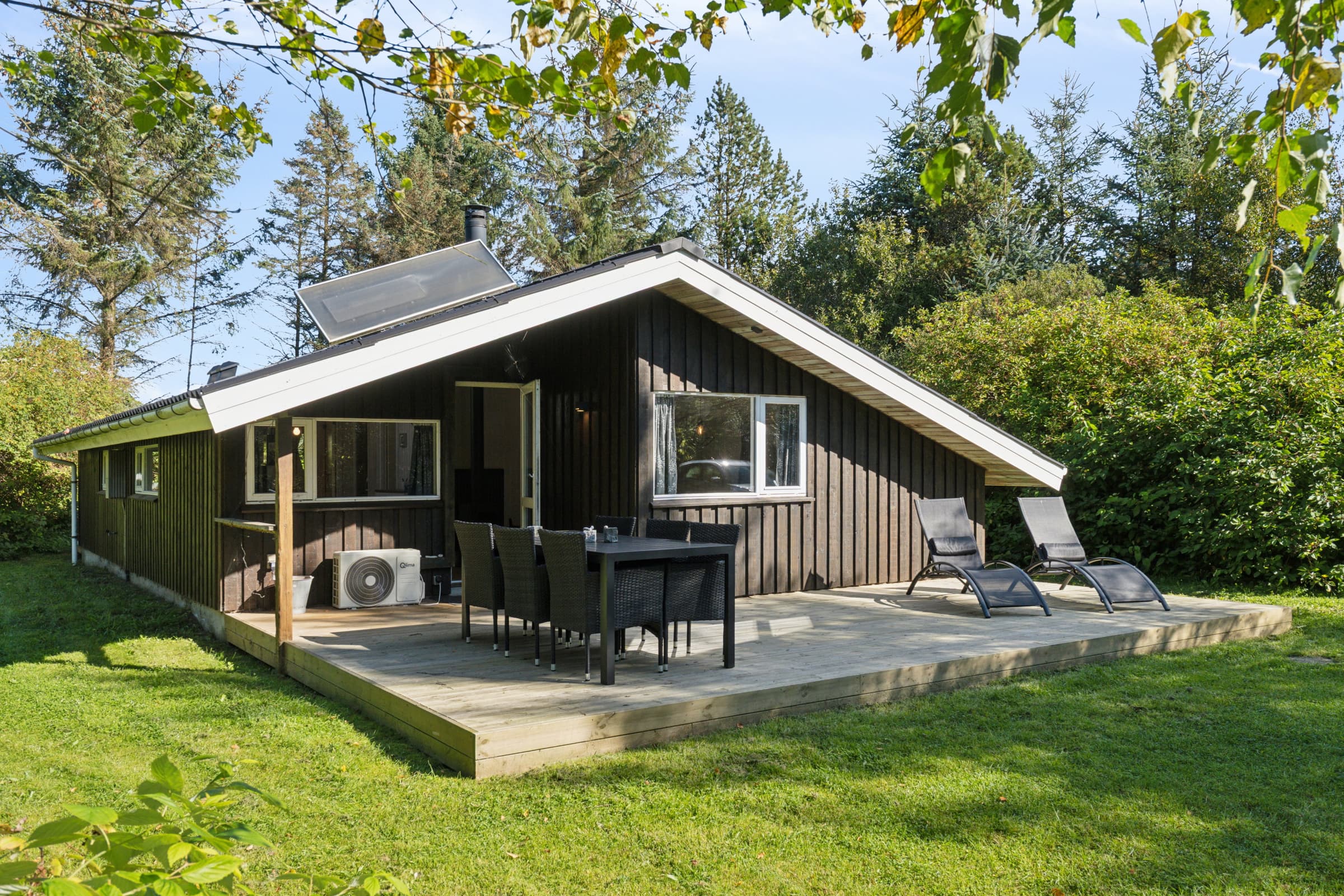 Sommerhus på naturgrund 800 m fra Vesterhavet - billede 1