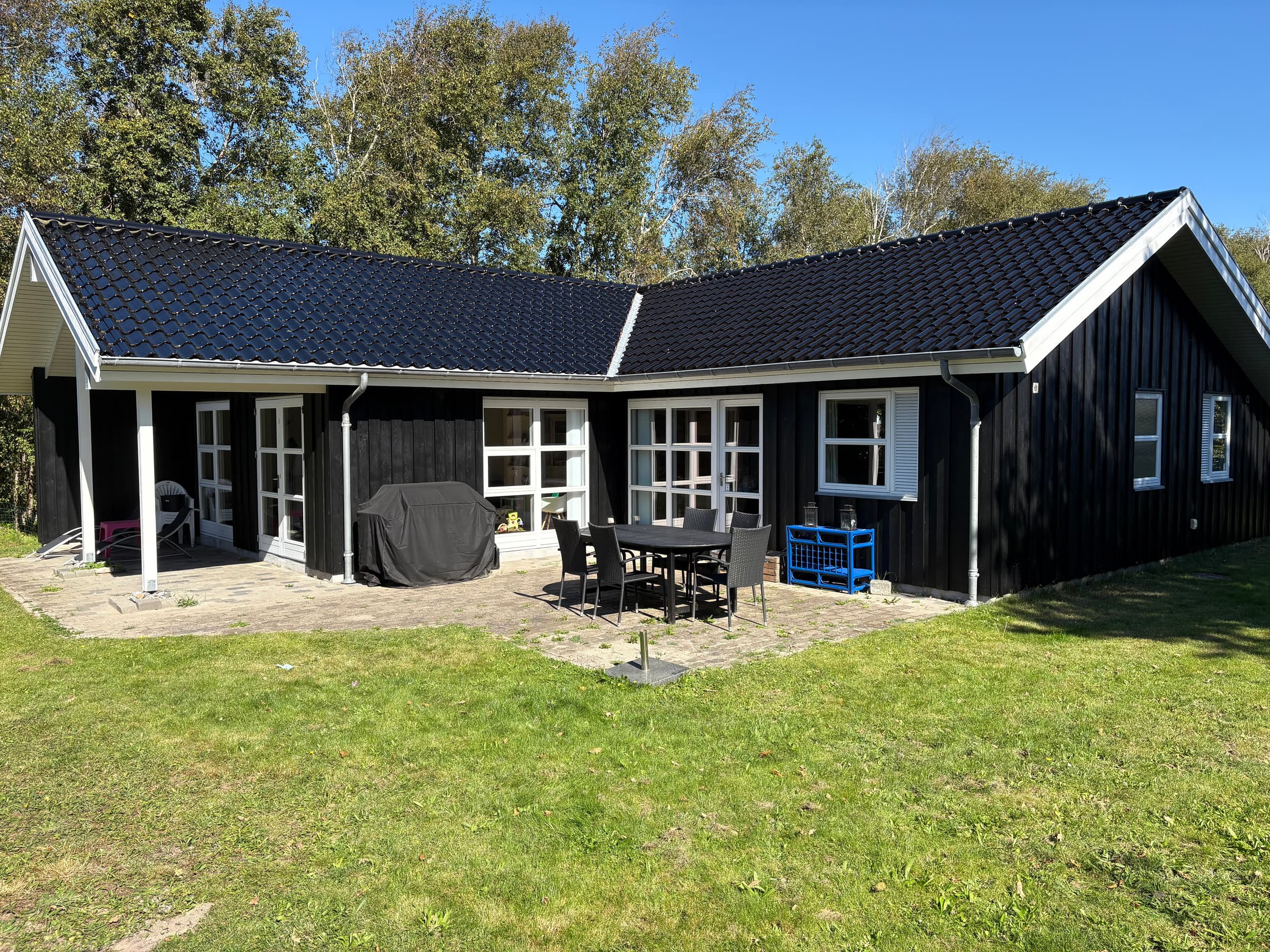 Skønt nyere sommerhus 4 minutter fra stranden - billede 1