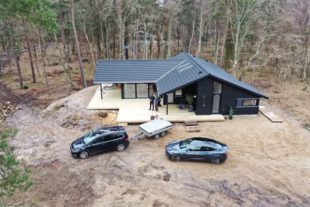 Nybygget EBK hus på 6000 m2 skovgrund - billede 1