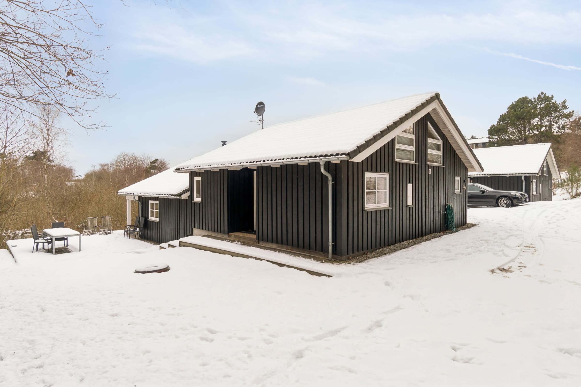 Feriehus med spa og sauna, tæt på natur - billede 1