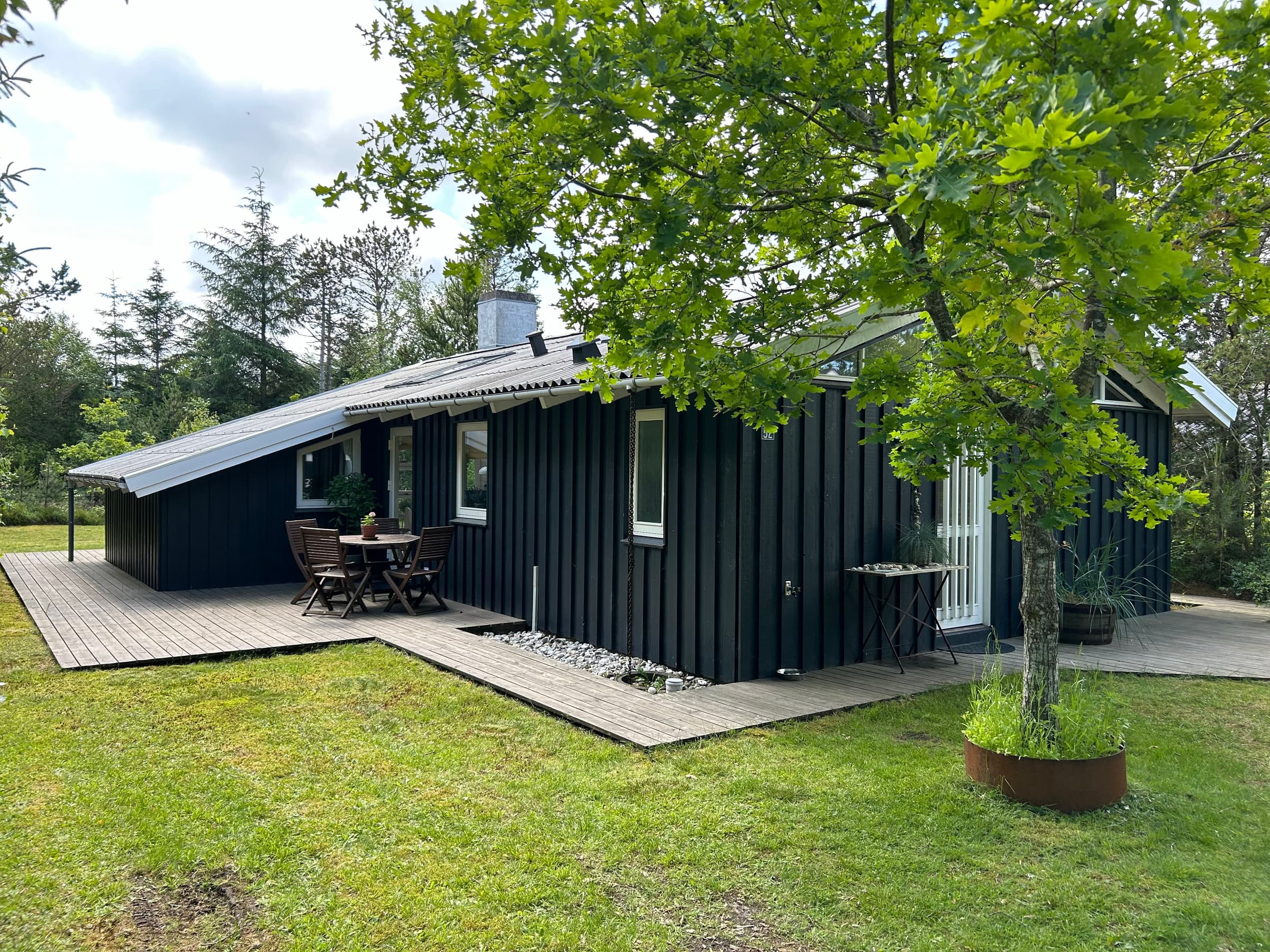 Sommerhus ved badestrand i Ålbæk - billede 1
