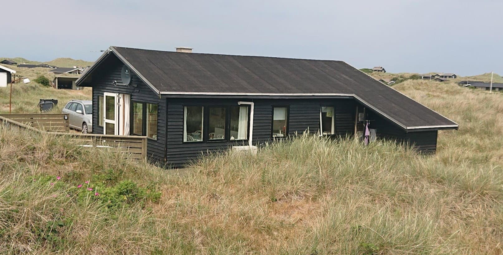 Dejligt feriehus skønt placeret i klitområde. - billede 1