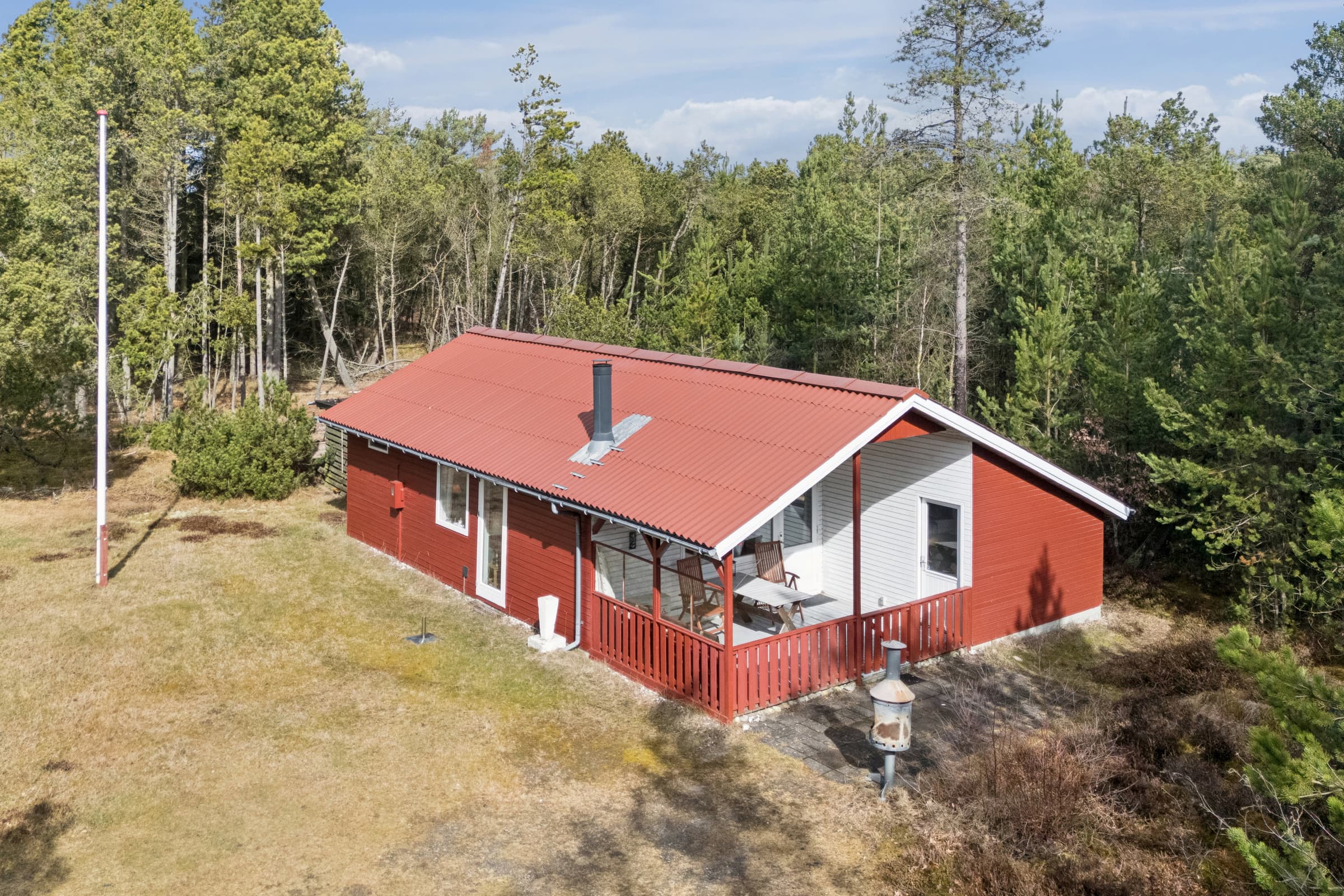 Oplev roen – sommerhus nær hav og skov - billede 1