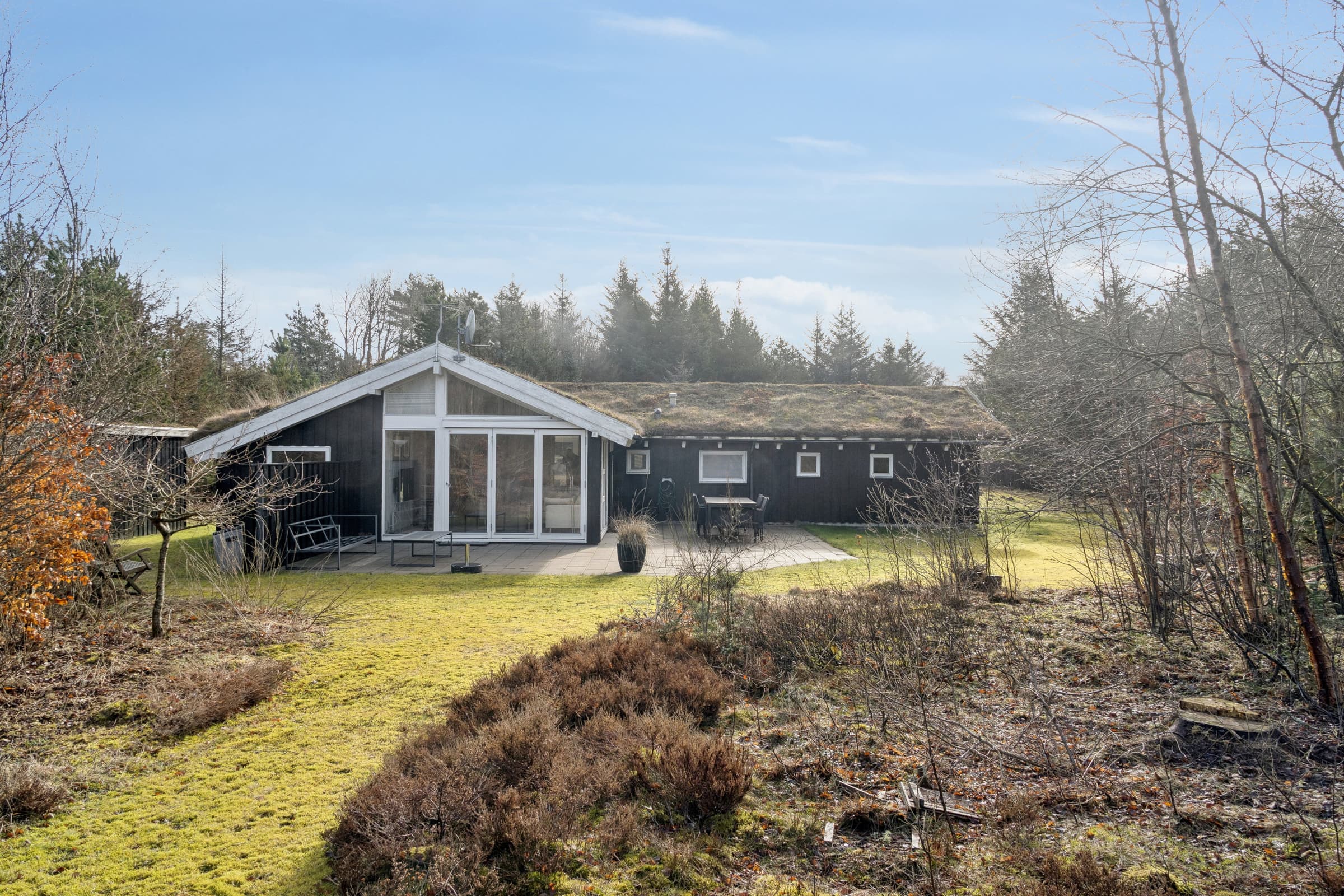 Dejligt sommerhus med spa, sauna og ro - billede 1