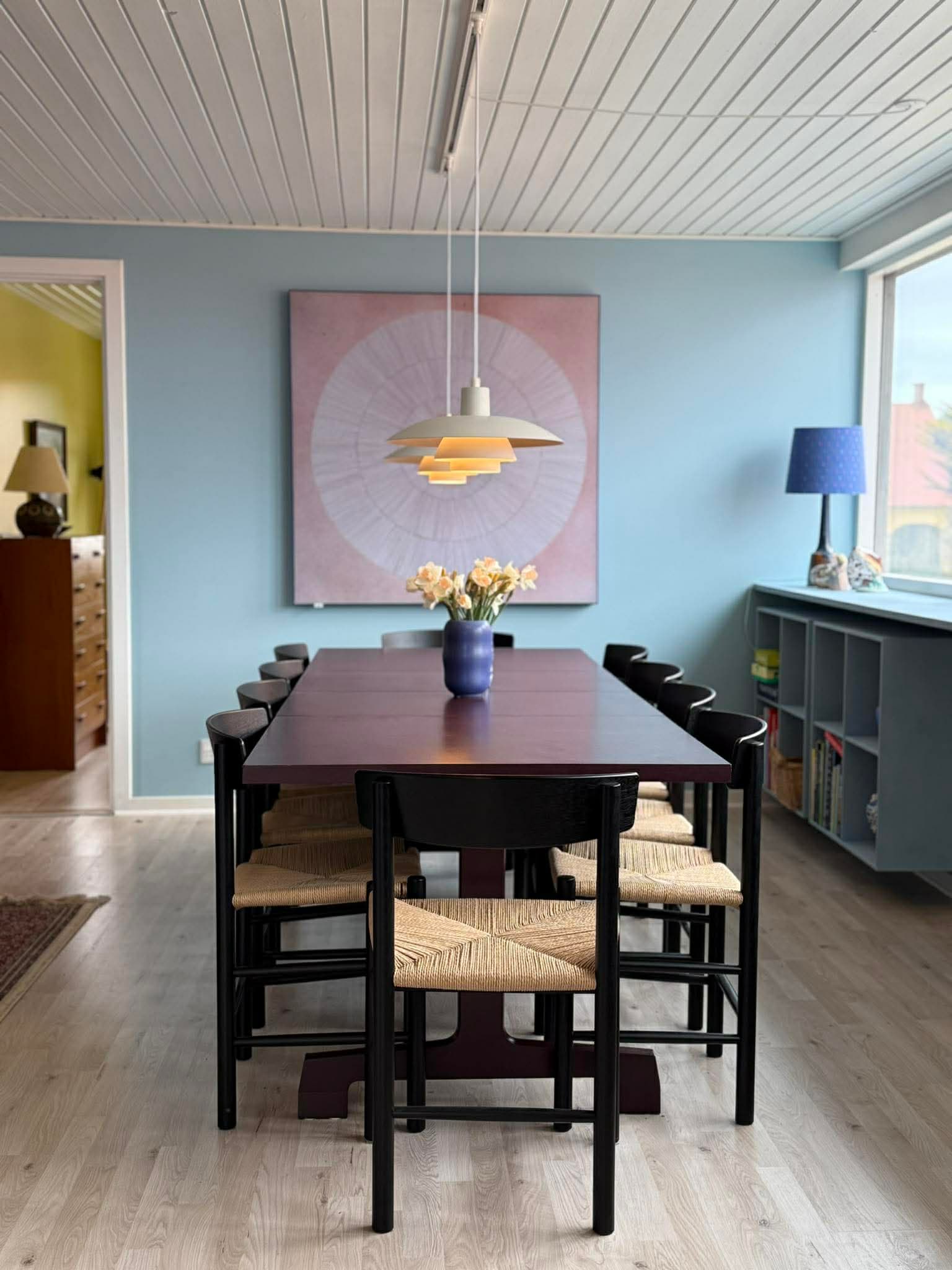 Nyrenoveret og med udsigt over Sandvig og havet - billede 1
