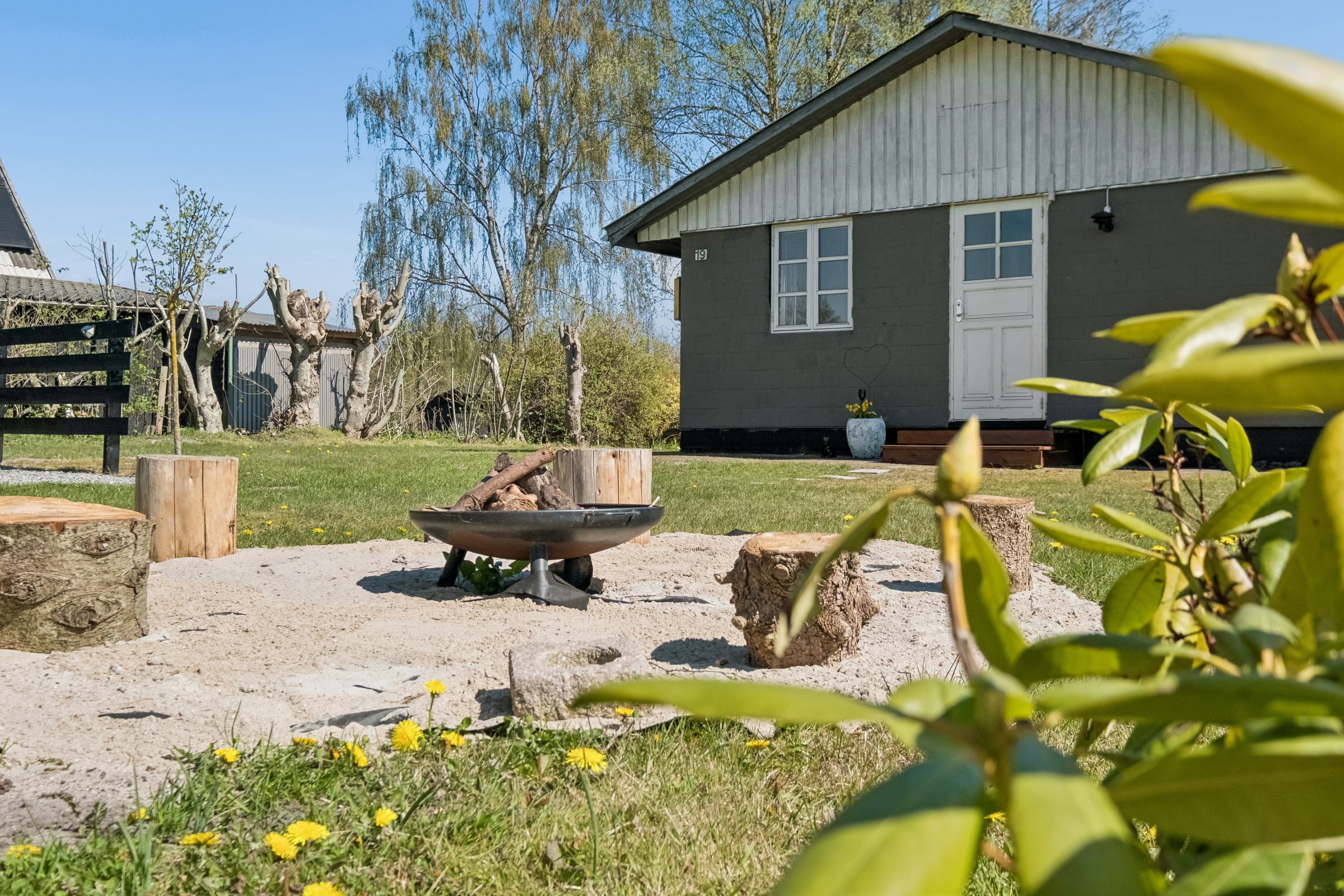 Hyggelig sommerhus, nær strand og oplevelser - billede 1
