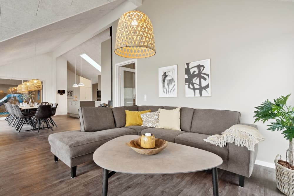 Fantastisk poolhus med aktivitetsmuligheder for alle. - billede 1